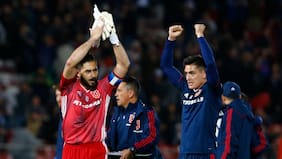 “Una cosa es la diferencia con la dirigencia y otra con tus compañeros…”: ídolos de la “U” lamentan ausencia de Herrera en despedida de Matías Rodríguez