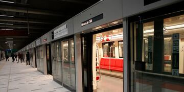 Puertas de andén Metro de Santiago