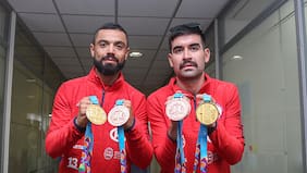 La vida le cambió al "Bigote" Peñaloza: "La gente me grita... 'wena, Freddie Mercury'"