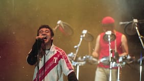 Libro documenta el exitazo de Los Prisioneros en Perú: “Eran casi como los Beatles llegando a Lima”