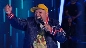 Quien es Luis Flores, el comediante chileno que triunfa en Argentina y que debutó en Coliseo