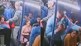 Registran minutos de terror: banda de extranjeros asalta a pasajeros de bus interurbano de la RM