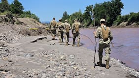 Imagen de drone fue clave: hallan a niña de 6 años y hombre que se lanzó al río Tinguiririca para salvarla