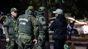 Dos carabineros fueron baleados durante una fiscalización en Lo Espejo: Atacante sigue prófugo