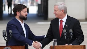 Boric y Kast se coordinan para evitar demoras en la reconstrucción por los incendios