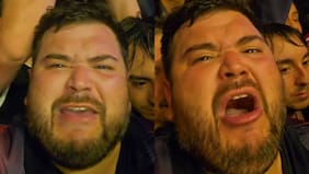 “Empecé a ver puntitos”: Otakin se descompensó en concierto de Korn y lo tuvieron que ayudar a salir