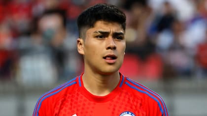 Damián Pizarro pasó los exámenes médicos para firmar con Racing Club y así relanzar su carrera