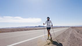 Chile hace historia al correr 500 km sola en el desierto: Nadie Corre Solo celebra el éxito de The Speed Project Atacama