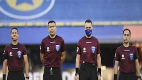 "Para que no pase más": Santos reclamó contra Roberto Tobar por arbitraje ante Boca Juniors