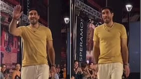 El tímido pero aplaudido debut de Pedro Astorga como modelo: “¡No sé nada de esto! Qué vergüenza”