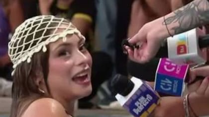 “¡Ahogadísima!”: el golpe que sufrió Skar Labra en su piscinazo porque no le advirtieron la profundidad de la piscina (video)