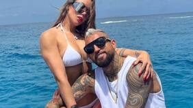 Paseos en yate, guatazos y romance: así fueron las lujosas vacaciones de Arturo Vidal en Ibiza
