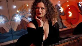 "Yo no soy 'la rusa de Manos al Fuego...' Soy Anastasia y trabajo todos los días para tener ese respeto", manifiesta ex participante del programa que emitió Chilevisión