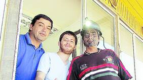 Profe lanza libro con la época dorada de Lota