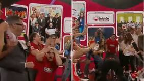 “Flaites” y “se pasó pa’ ordinario”: Aseguran que el baile de dos famosos indignó a la producción de la Teletón