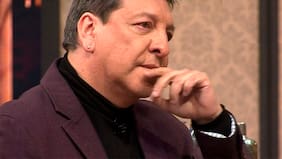 "No tuve una historia fácil con mi papá. Cuando fui niño cometió muchos errores, porque estaba metido en el alcohol muy fuerte y tuve una infancia muy dura con mi madre...", expresa Julio César Rodríguez