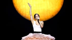 Aún quedan entradas para los conciertos de Rosalía en el Movistar Arena: traerá el “LUX Tour” a Chile