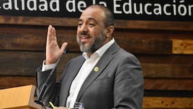 “Estar fuera de la sala de clases fue fatal”: ministro Ávila analiza “preocupantes” resultados del Simce 2022