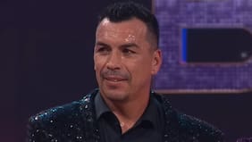 Aseguran que no sería por problema médico: Revelan el motivo de la salida de Esteban Paredes de “Fiebre de Baile”