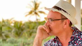 "Yo no me trasladé a Miami a triunfar ni a ser la nueva revelación hispana. Estoy viviendo una nueva etapa de mi vida como ser humano, como hombre, papá, esposo...", cuenta Luis Jara