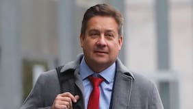 Se sumó al primo de Parisi: exfiscal fue detenido por caso de falsos detectives que extorsionaban chinos