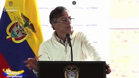 La confesión hot del presidente de Colombia en medio de acto oficial: “Hago cosas muy buenas”