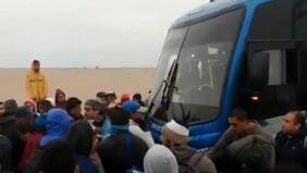 Venezolanos protestan indignados por exigencia de "visa consular" para entrar a Chile