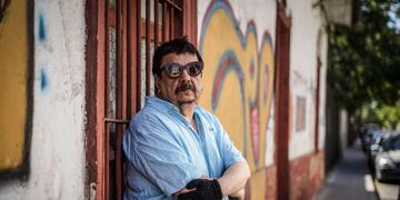 fotografias a Mauricio Redolés poeta y musico chileno