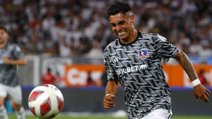 “No se le puede condenar toda su vida…”: Borghi defiende a Jordhy Thompson ante su presunto regreso a Colo Colo