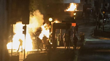 Día del Joven Combatiente: mujer venía de concierto de Soda Stereo y recibió balazo en el abdomen que la mantiene grave