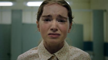 Carrie revela su primer teaser para revelar la nueva serie de Mike Flanagan