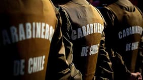 Carabinero es atropellado en el sector de Plaza Baquedano