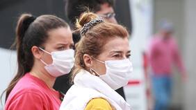 Experto aclara cuándo usar mascarilla, escudo facial o ambos