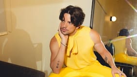 Lasso y su profundo vínculo con Chile: el cantante de “Ojos marrones” hará un Movistar Arena este jueves