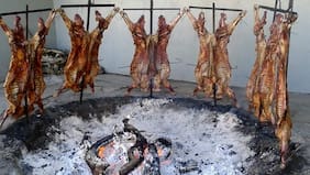 Orgullo chileno: Taste Atlas destacó al cordero al palo entre los 100 mejores platos del mundo