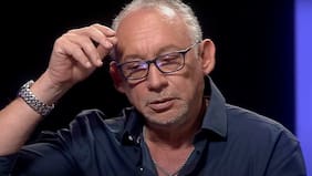 "Adopté a una perrita. Y esa fue mi compañía y mi entrega de amor. Con ella hablaba y conversaba. Cuando me dio el primer lengüetazo creí que me moría...": Mauricio Israel y su soledad en Estados Unidos