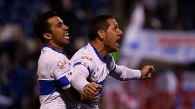 Hasta con un picotón la UC le dio una "manito" al Bulla