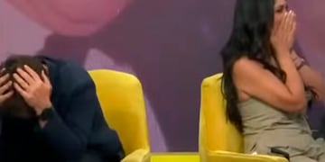 Pamela Díaz y su su chascarro: "¡Oye, que distinto el estadio (Nacional)!". Panel: "¡No! ¡Si ese es el aeropuerto!".