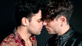 Hoy se estrena “Un corazón como el tuyo”: la nueva teleserie vertical de Canal 13, basada en una historia de amor LGBT