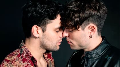 Hoy se estrena “Un corazón como el tuyo”: la nueva teleserie vertical de Canal 13, basada en una historia de amor LGBT