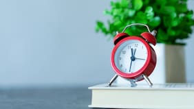 Cambio de hora en Chile: ¿cuándo comienza el horario de verano y cómo se debe modificar el reloj?