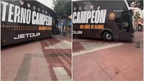 Insólito percance del bus de Colo Colo en su llegada a La Serena: intentó realizar maniobra prohibida