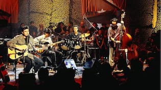 Los Tres agotan sus dos conciertos en Santander Arena para celebrar los 30 años de su Unplugged