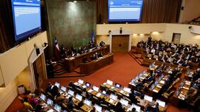 Funcionarios del Congreso temen “cacería de brujas” por investigación sobre licencias médicas