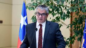 Ministro Marcel reconoce complejidad para condonar el CAE: ayuda será acorde a la realidad financiera del país