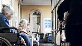 Personas mayores y con discapacidad tendrán atención preferente en salud