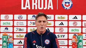 “Él trabajaba bien”: Vidal y Echeverría defendieron el trabajo de Berizzo en La Roja