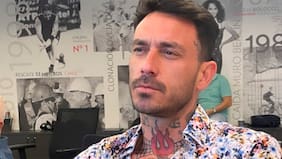 "Se está estropeando el barrio", "vienen las 'Mojojojo', las 'Calilas'", declaran sobre supuestos "carretes" de Pinilla en Santa Teresa, en panel de farándula