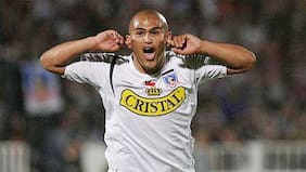 “Me han hablado…”: Chupete Suazo quiere reconciliarse con Colo Colo y se entusiasma con una despedida