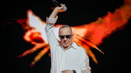 Miguel Tapia celebró el legado de Los Prisioneros: despachó antológico show en el Caupolicán